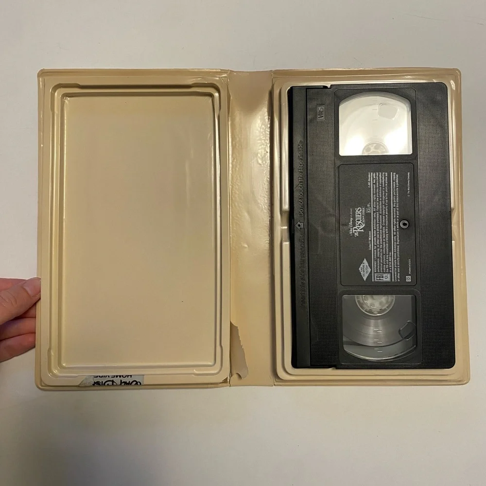 Disney rescuers vhs